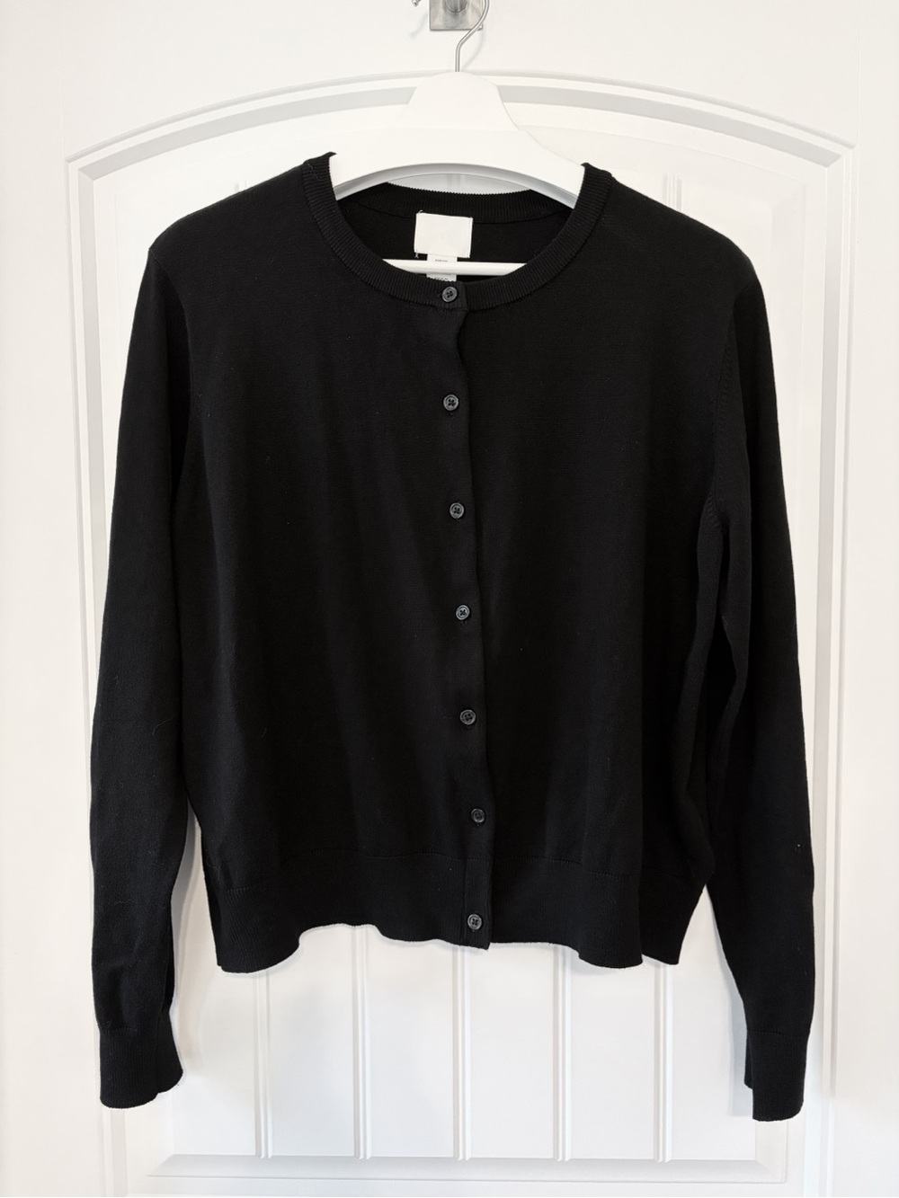 NEW H&M Black Crewneck Button-Front Women's Cardigan